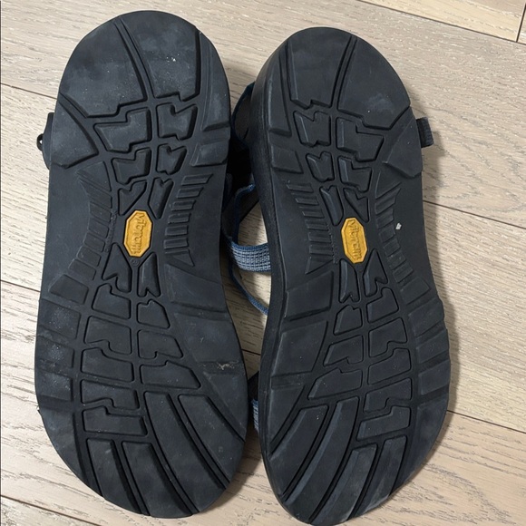 Chacos - Picture 2 of 5